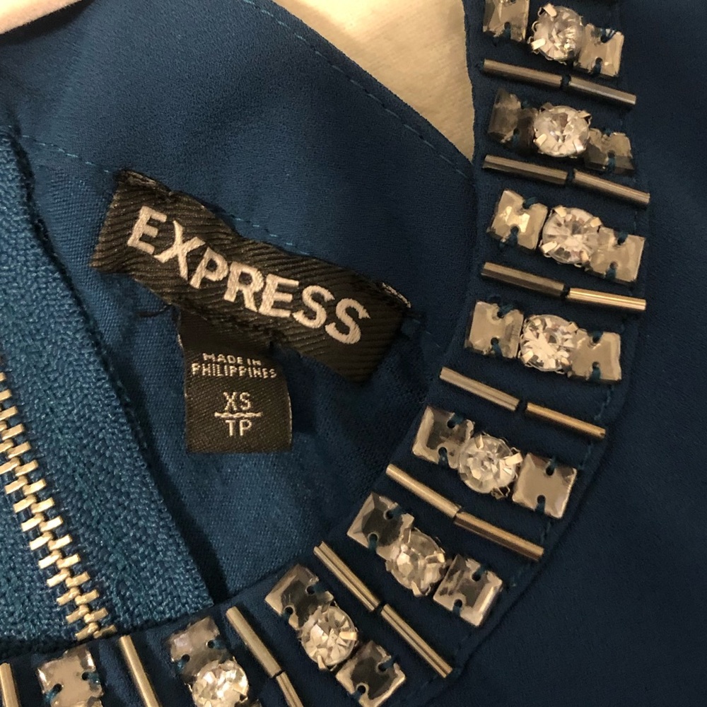 Express tank top - Picture 2 of 3